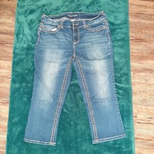 Maurices women's cropped jeans (capri)